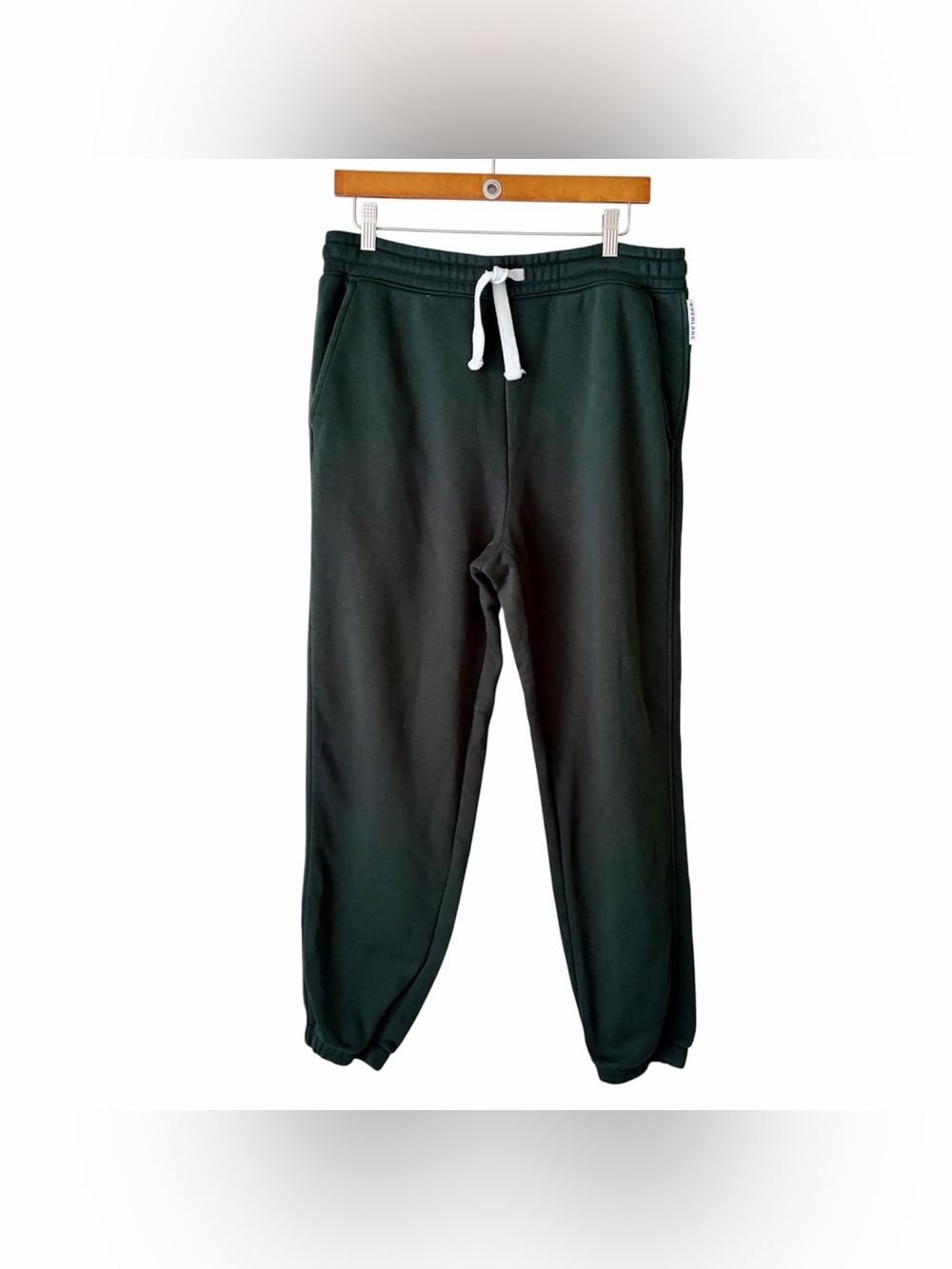 Everlane | Men’s ReTrack Sweatpants Joggers Athleisure Scarab Green Medium